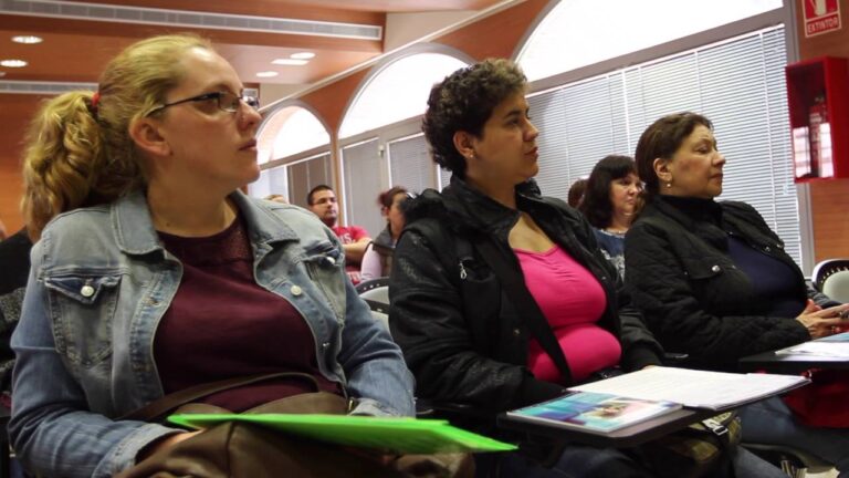 oficina de empleo alcala de henares